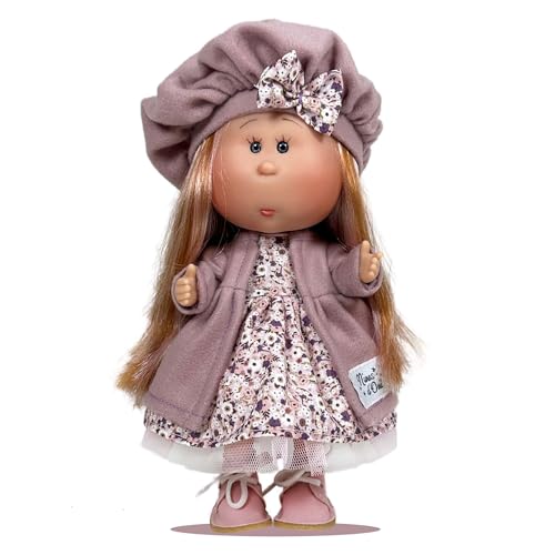 Muñeca Little Mia Paris R/3197 – Muñeca de colección bañable de vinilo | Cabello pelirrojo con reflejos rosa | Vestido lila con abrigo y boina | Juguete educativo ideal para regalo | Mochila de regalo