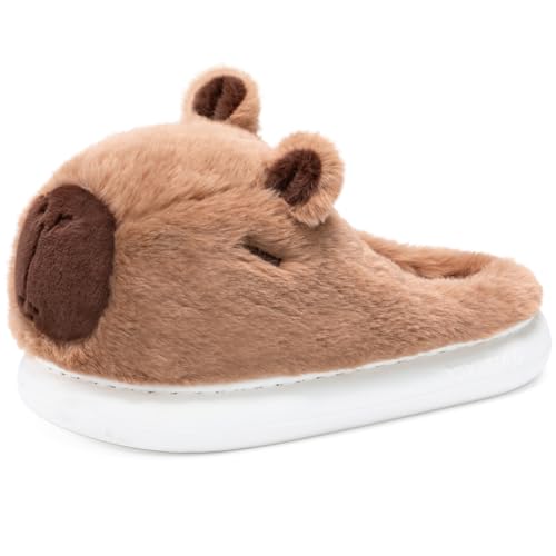 XUNBAI Capybara スリッパ レディース メンズ かわいい ふわふわ アニマル スリッパ 暖かい 冬 自宅 快適 毛皮 ソフト 屋内 かわいい靴, ブラウンスリッパ, 8 Women/7 Menの商品画像（Amazon）