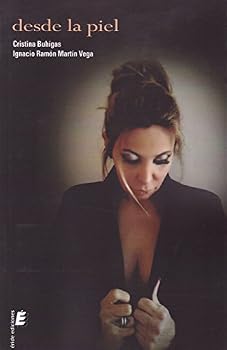 Paperback Desde la piel [Spanish] Book