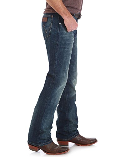 Image of Wrangler Men's Retro Slim Fit Straight Leg Jean