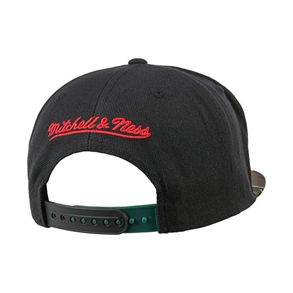 Mitchell & Ness Cap BH7AF0 Chicago Bulls Schwarz Camo – Bild 5