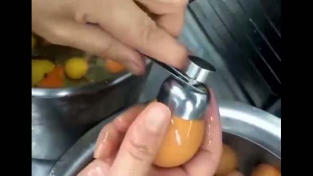 Come Rompere Le Uova: Il Trucco Per Farlo In Modo Perfetto - 2