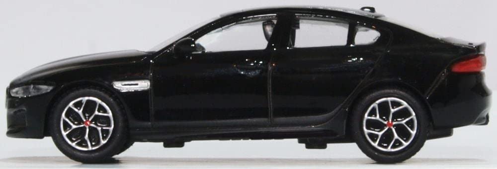 Amazon.co.jp: OXFORD ジャガー ミニカー 1/76 Jaguar XE (ブラック