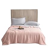 Confort Estival Polyvalent : Utilisez notre Plaid Rafraîchissante dans divers environnements, de votre chambre au canapé, ou même lors d'activités en plein air comme le camping ou les pique-niques