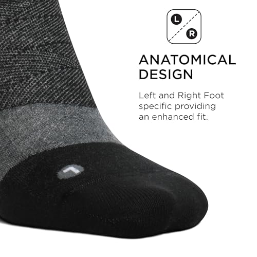 Image of Feetures Merino 10 Cushion Quarter Sock Stripe