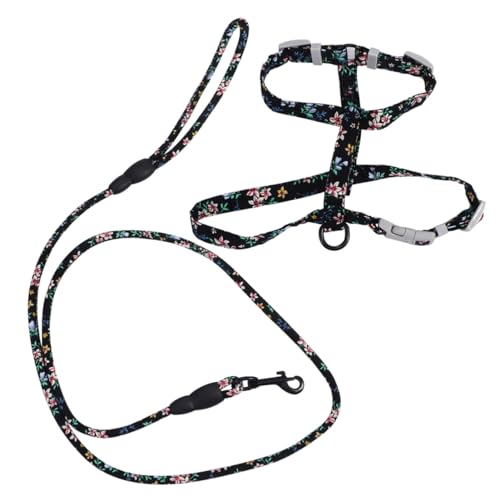 OSOLADY 猫用ハーネス 軽量コッ素材 調節可能な首と胸囲 ペット用品 室内外散歩用 ブラック 快適な装着感で抜けにくい猫牽引ロープ