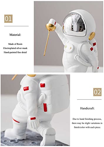 Escrime statue d'astronaute LEONARK en résine dorée - 6