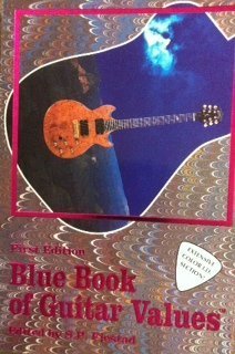 Paperback Blue Book of Guitar Values Book