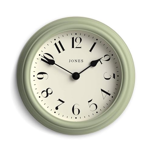 JONES CLOCKS® Frieze Horloge Murale | Petite Horloge Ronde Classique élégante | 23 cm | Vert Sauge | Joli Design idéal pour la Cuisine, Le Salon, la...