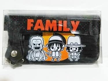 One Piece ワンピース チェーン付 ロングウォレット 長財布 ファミリー ルフィ エース ガープ アニメ 萌えグッズ 通販 Amazon