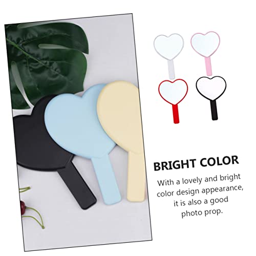 Espejo para maquillaje portátil con forma de corazón miniatura 4
