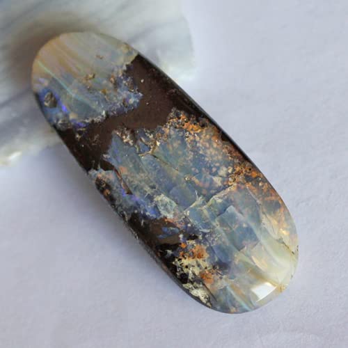 Opale australienne cabochon pour harmonie et bijou énergétique