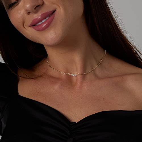 Venoco Dainty Pearl Necklaces For Women 14K Gold Plated Adjustable Three Pearl Chain Necklace Delicate Handmade Pearl Choker Necklaces Everyday Jewelry For Gifts #TOP4