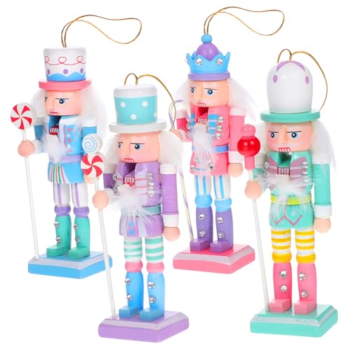 Figurines de soldats Casse-Noisette pour créer une mise en page de scène de Noël