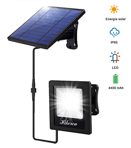 Luz Solar Exterior, Foco Led Solar Exterior Separada, IP65 Impermeable, con 5M Cable, 4400mAh Batería de Gran Capacidad, Lámpara Solar para Patio, Jardín, Balcón, Garaje (Luz Blanca)