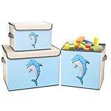 🐬【Zwei Kastenarten】: Dieses Kartonset enthält zwei Kartons mit Deckel sowie einen Karton ohne Deckel. Zwei Kartons mit Deckel, die verhindern können, dass Staub und Wasser in Ihre Aufbewahrungsgegenstände gelangen. Ein offener Vorratsbehälter, bequemer zum Herausnehmen von Gegenständen. Jede Spielzeugkiste hat auf beiden Seiten einen stabilen Griff, der langlebig ist, sodass Sie die Kisten bequem von einem Ort zum anderen tragen können.