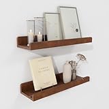 Lèvre et rainure avant : dotées d'un rebord avant soigneusement conçu et d'une rainure peu profonde derrière le rebord, nos étagères offrent une protection supplémentaire contre le glissement ou la chute, et maintiennent les articles en place pour maintenir une esthétique propre et épurée