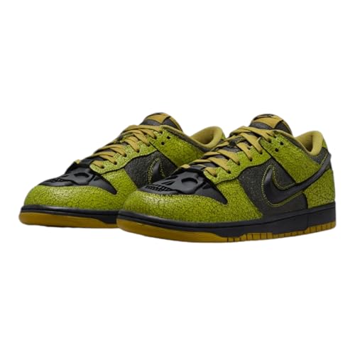 Image of Nike Men's Dunk Low Retro Shoes
