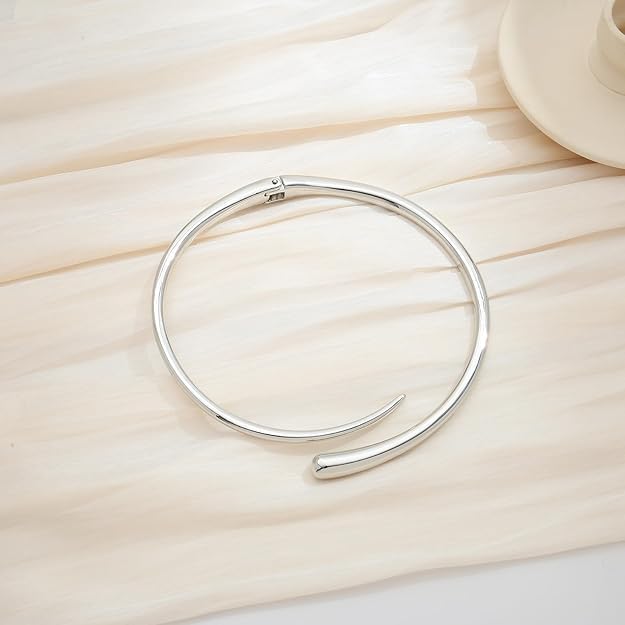 Collier de déclaration de mode rigide et épais style ras du cou