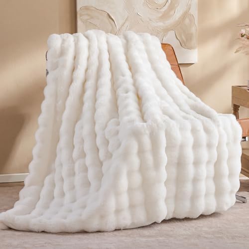 Smoofy Faux Fur Throw Blanket for Couch - Cream White Super Soft Cozy Bubble Blanket, Fluffy Plush Fuzzy Throw for Sofa & Bed, Thick Lightweight Warm Blanket, Luxury Aesthetic Gift for Women 50'x60'