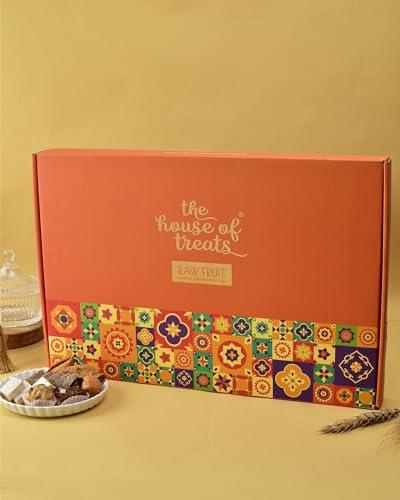 Image of Diwali Sweets Diwali Hampers Diwali Gifts Diwali Gifts For Family And Friends Sweets For Diwali Pack Of 8 Sweets Besan Laddo Anjeer Chakkar Diwali Candles