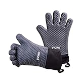 ✅ FLEXIBEL, LANG UND RUTSCHFEST: Diese Ofenhandschuhe haben folgende Maße: 34,8 cm lang, 20,8 cm breit und mit 7,9 cm langem Unterarmschutz. Somit haben Sie alle heißen Gerichte mit einem Handschuh oder mit beiden fest im Griff
