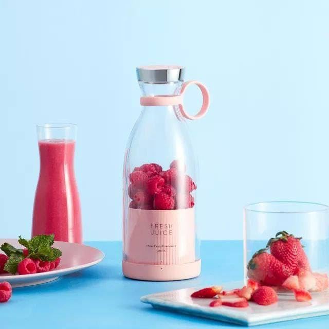 Cheet enterprise ML420 USB Rechargeable Mini Juicer Blender, Electric Juicer Bottle Blender Grinder Mixer for Juices, Shakes and Smoothies Multi-Color