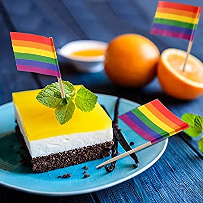 De regenboogvlag staat allang niet meer voor radicale gelijkheid - De Correspond De regenboogvlag staat allang niet meer voor radicale gelijkheid - De Correspond