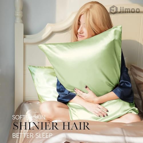 100% Mulberry Silk Pillowcase for Hair and Skin, 22 Momme Pure Natural Silk Pillow Case Both Sided with Zipper, Pillow Cover for Women Mom Men (Light Green, King 20''×36'')