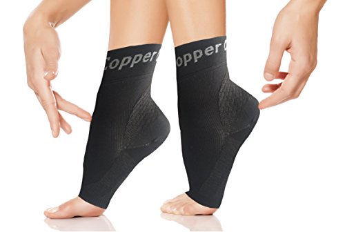 Copper Compression Gear Plantar Fasciitis Foot Sleeves/Support Socks - Reduce Swelling, Speed Up Recovery, & Get Instant Relief & Support! (1-Pair Size Medium)