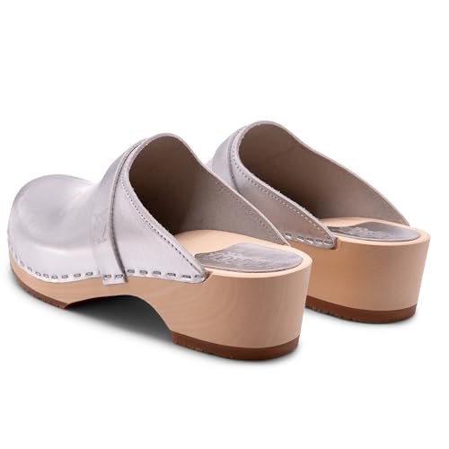 Sandgrens Handmade Swedish Wood Clogs for Women, Low Heel Mule US 7 | Tokyo Metallic Silver LT, EU 38 - Thumbnail 5