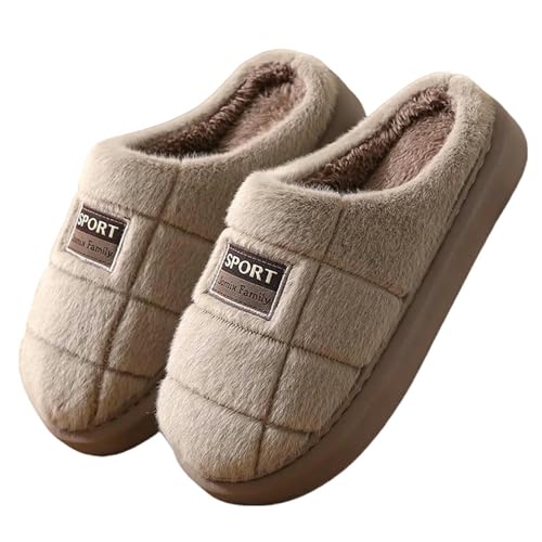 Pantoufles chaudes en peluche homme pour ne plus avoir froid aux pieds sur le carrelage