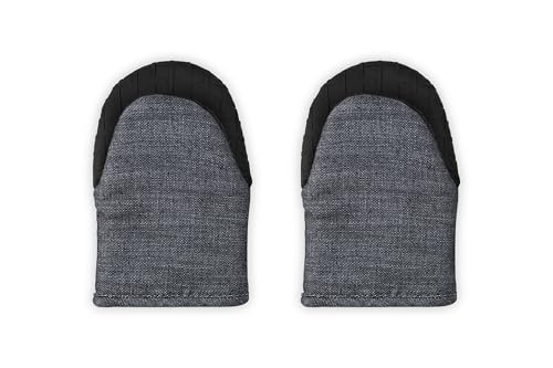 Image of Le Creuset Set of 2 Mini Oven Mitts, 8 inch, Noir