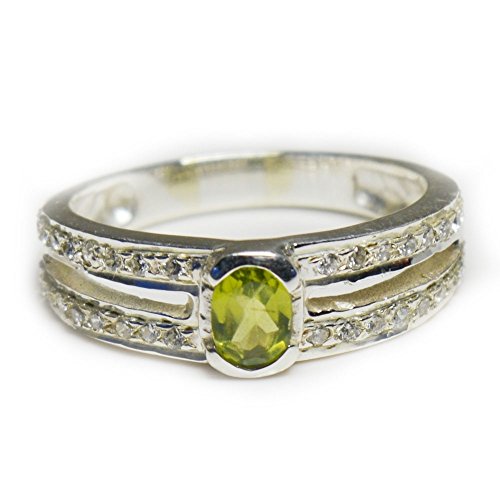 Bague de mariage en argent et péridot, le cadeau de naissance idéal d'août