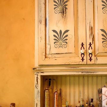 Pineapple Fronds Accent Stencil - Also in 18x18 inch Size - 10 mil Medium-Duty