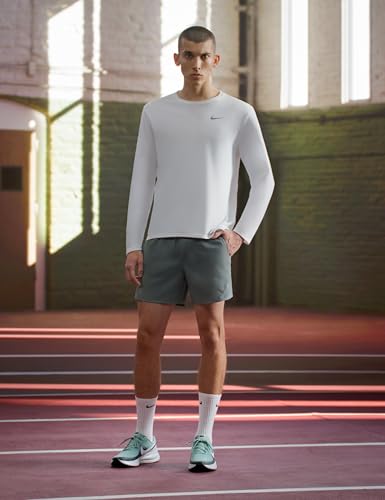 Image of Nike Revolution 8 Mens Running Shoes (HJ9198-007 9)
