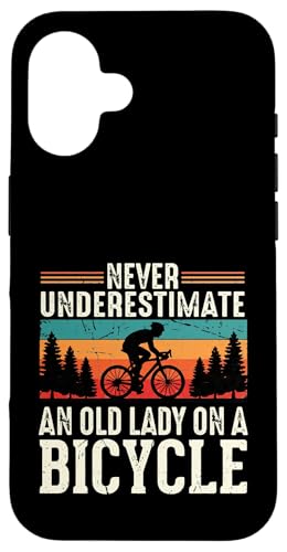 Never Underestimate an Old Lady On A ���]�� �T�C�N�����O �o�C�N �X�}�z�P�[�X iPhone 16 �p