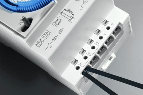 Theben 1610011 SYN 161d - analoge Zeitschaltuhr mit Synchronmotor und Tagesprogramm, Zeitschalter