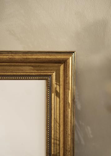 CABBEL Bilderrahmen 15x21 cm Gold – Barock Vintage Rahmen im Antik Look für Poster, Fotos & Urkunden – Mit bruchsicherem Acrylglas – Dekorativ & Elegant – Perfekt für Wohnzimmer, Büro oder Galerie