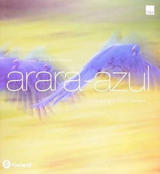 Hardcover Arara Azul [Portuguese] Book