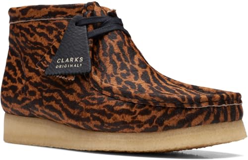 Image of Clarks Womens Wallabee Suede Fringe Lace Up Flats