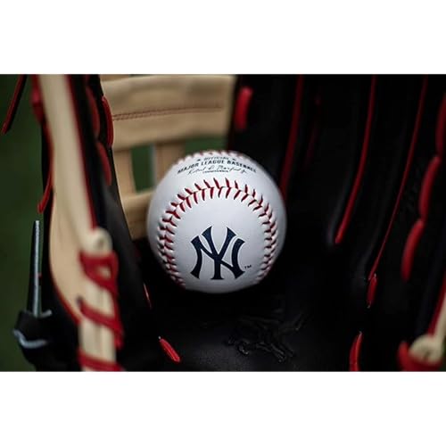 Image of Rawlings | 2026 MLB Baseball with Team Logo | All 30 MLB Teams Available