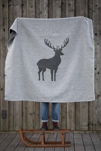 David Fussenegger leichte Kuscheldecke Hirsch Strukur 140x200cm weiche Flanelldecke aus Recycling-Baumwolle nachhaltig produziert ÖkoTex100 GRS Made in Austria Farbe Filz