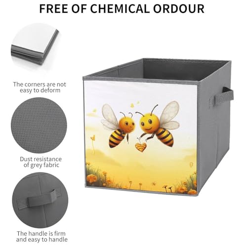 Placard encombré ? Solution avec le bac de rangement pliant abeille pour linges