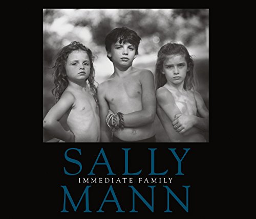 Preisvergleich Produktbild Sally Mann: Immediate Family