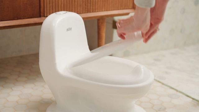 Pot D'apprentissage Nuby Avec Bruit De Chasse D'eau - Rigolo Et Réaliste Pour Les Tout-petits
