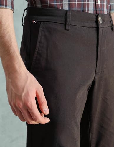 Image of Arrow Sport Men Slim fit Cotton SolidMid Rise waistTrousers