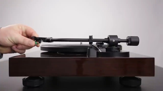 Amazon.com: Fluance RT81 Elite High Fidelity Vinyl Turntable