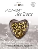 EXTRA TROSTKARTE: Neben dem Trauerherz bekommen Sie zusätzlich eine 9,5 x 12,5 cm große Trauerkarte. Auf der bedruckten Karte können Sie der beschenkten Person noch einen individuellen Gruß oder aufmunternde Worte mitgeben