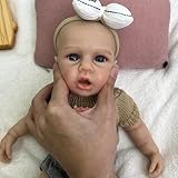 Choisissez entre les yeux ouverts ou fermés : Nos poupées reborn sont disponibles en deux styles : yeux ouverts ou fermés. Les deux poupées présentent une expression bouche ouverte et des cils implantés à la main pour un look réaliste imitant la tranquillité d'un vrai bébé.